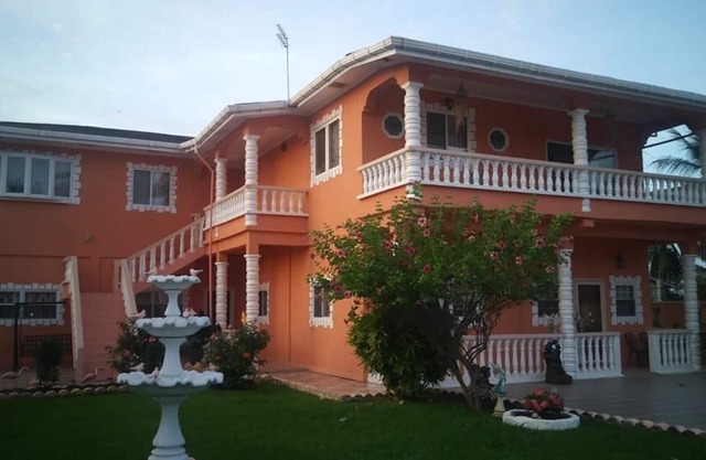 Beautiful 3 bedroom modern home