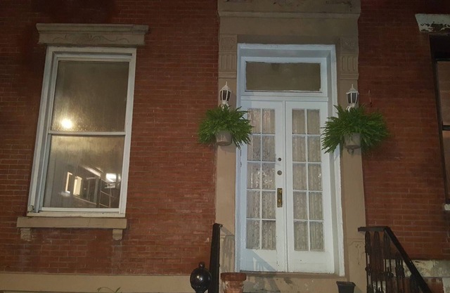Beautiful an spacious two bedroom complete apartment with deck and patio.