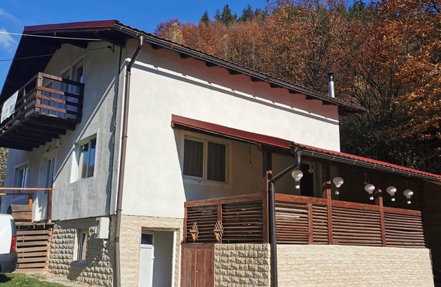 Beautiful and Cosy 5 Bedrooms Vila , Near Boli Cave a Unique Nature Creation