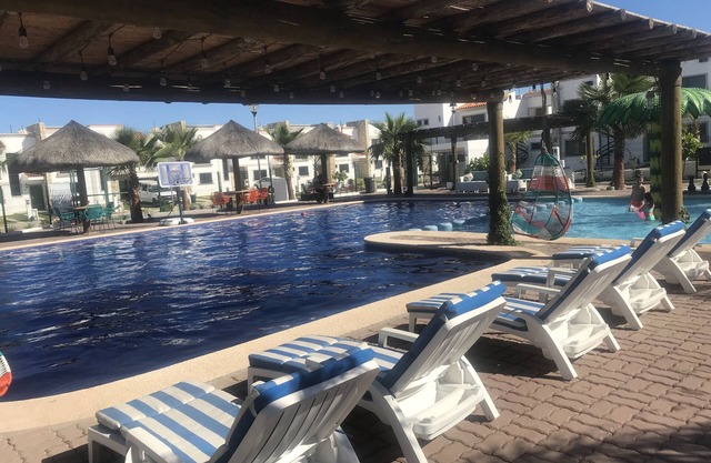 Beautiful and private house near Playa Cerritos