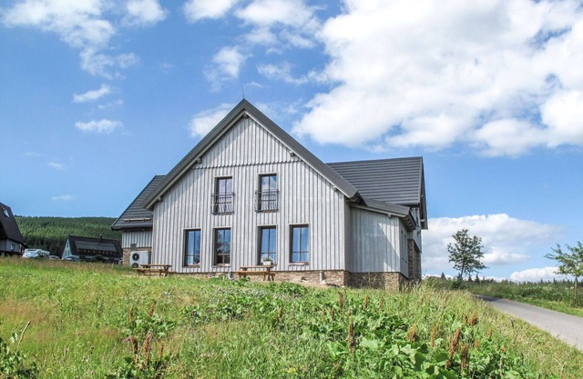 Beautiful apartment for 4 people with WIFI, TV, panoramic view and parking