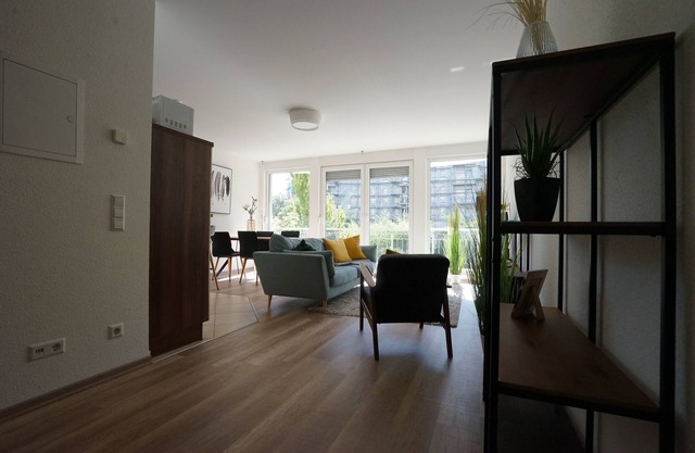 *beautiful Apart with huge terrace/2 rooms in the centre/ground floor WE08