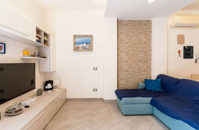 Beautiful apartment for 6 guests with A/C, WIFI, terrace and parking