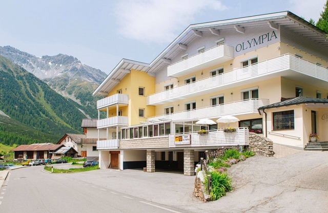 Beautiful apartment for 3 people with WIFI, terrace, pets allowed and panoramic view