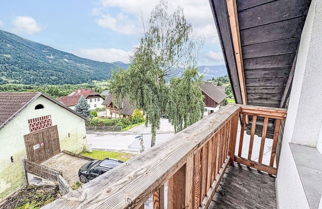 Beautiful apartment for 4 people with WIFI, balcony, pets allowed and parking