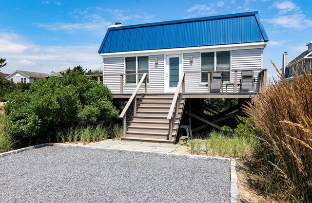 Beautiful beach house on Dune Road with private beach