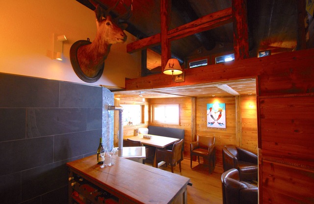 Beautiful Chalet on 1800 Meters altitude, renovated in style to high standard