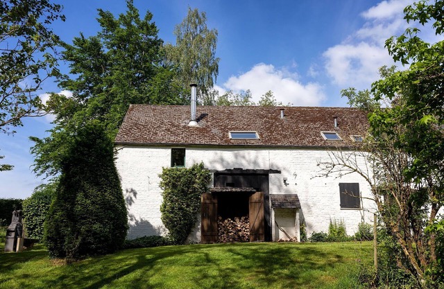 Beautiful Farmhouse in Sivry-Rance with Garden