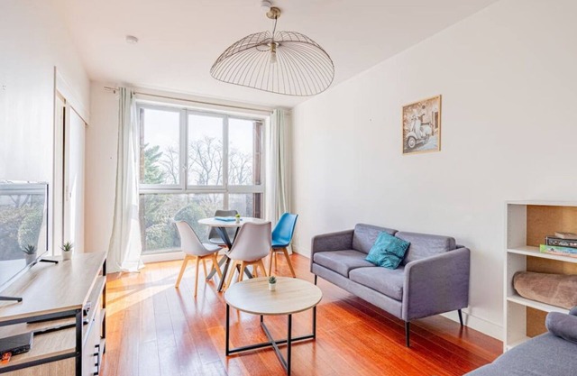 Beautiful flat 2 rooms near Paris/La Défense
