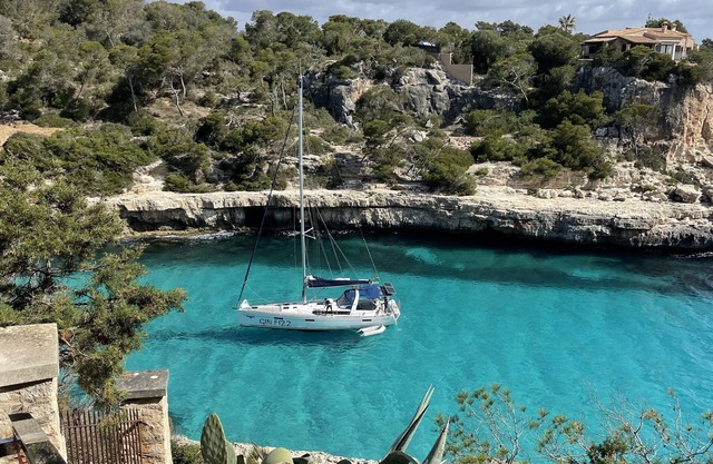 Beautiful holiday home with a large pool in just 5 minutes from the beach