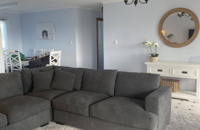 beautiful home - close to the beach
