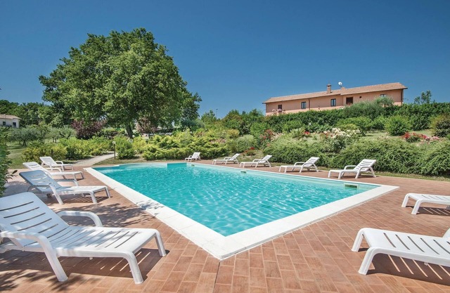 Beautiful home in Acquasparta -TR-