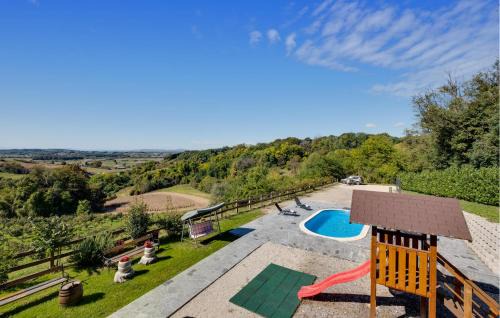 Beautiful Home In Rozga