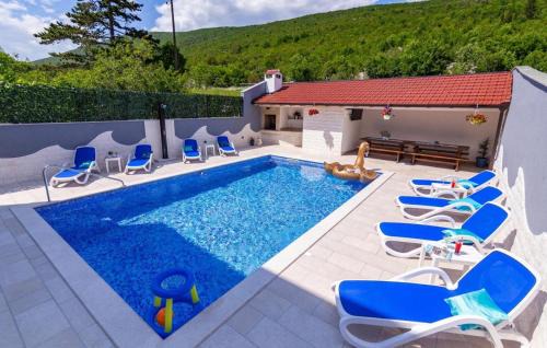 Beautiful Home In Slivno With Wifi