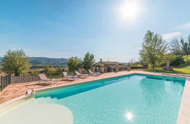 Beautiful home in Torgiano PG