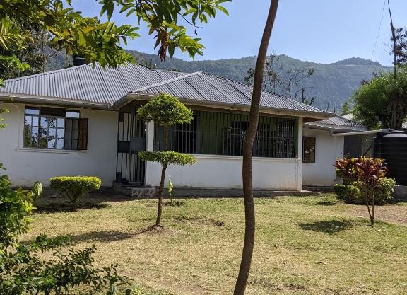 Beautiful Home on The shores of Lake Victoria.