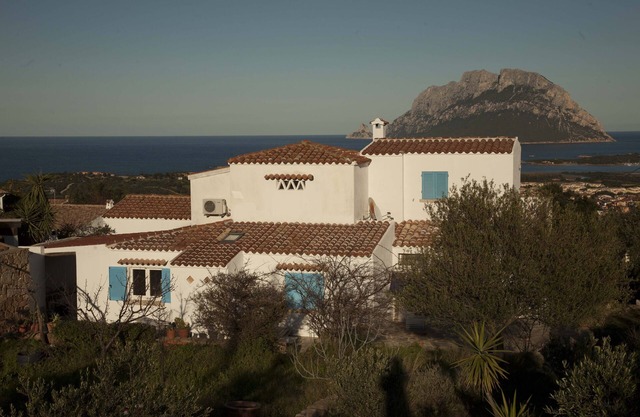 Beautiful villa with incredible views and large pool