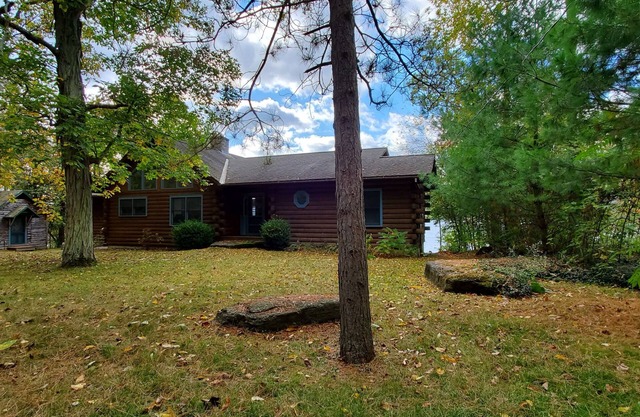 Beautiful lake house on Lake Champlain!