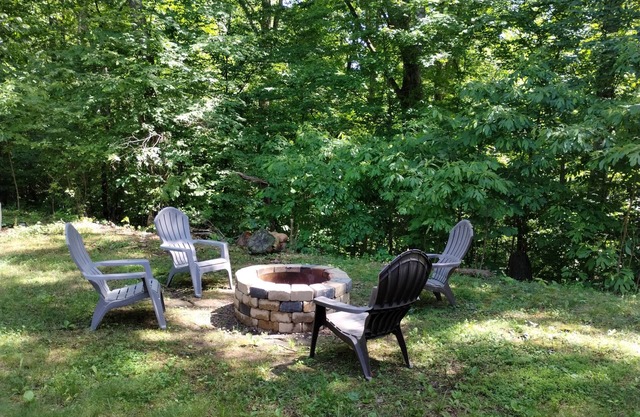 Beautiful location in the secluded woodsn