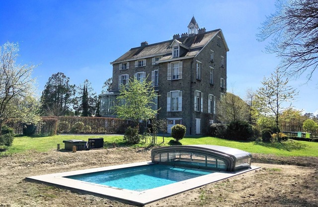 Beautiful manor house in a park near Rochefort
