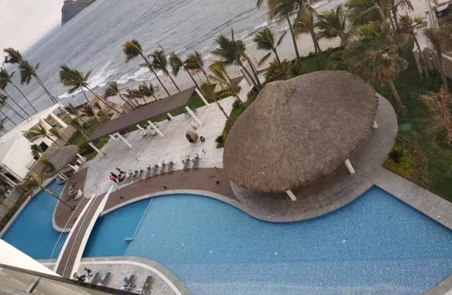 Beautiful Mazatlan Beachfront Apartment 1501