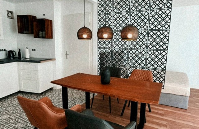 Beautiful, new studio in a lively region