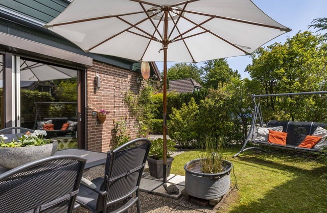 Beautiful private villa for 4 guests with WIFI, TV, terrace, pets allowed and parking