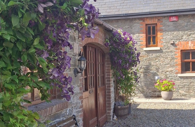 Beautiful stone cottage in a quiet country setting close to beach