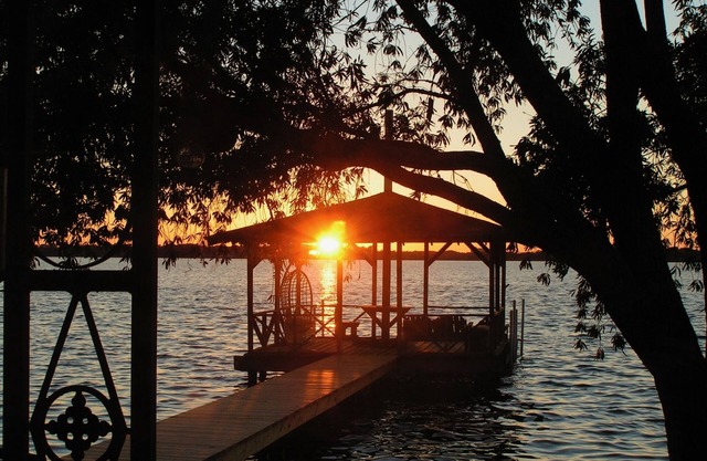 Beautiful Sunsets on Lake Tarpon. Fish, Swim, Jetski and More
