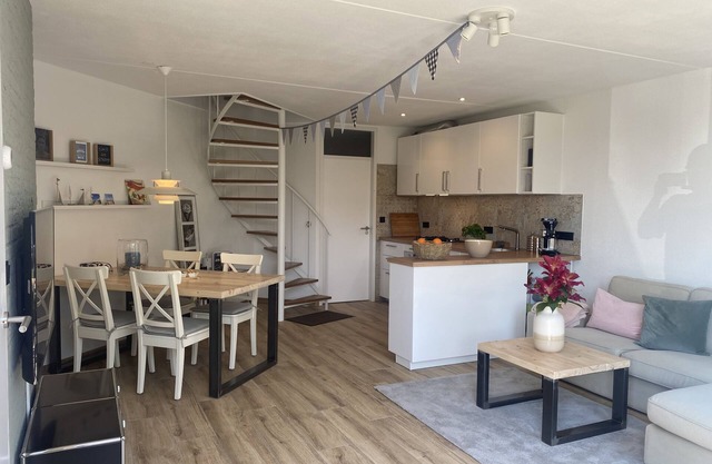 Beautiful vacation home for 4 people with luxurious furnishings