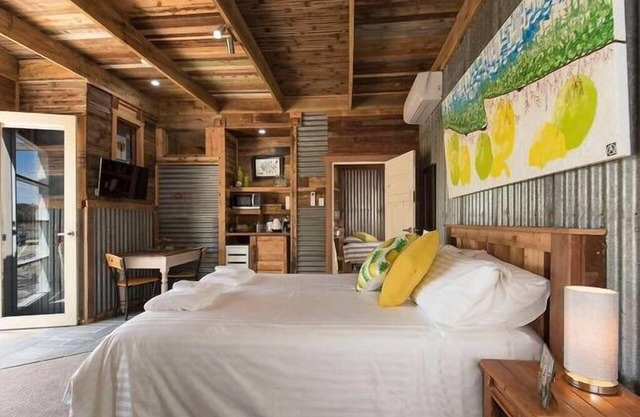 Bed in a Shed Stayz Holiday Home Awards Finalist