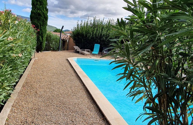 Belle et Grande Villa Avec Piscine Entre Avène et Lamalou-les-bains
