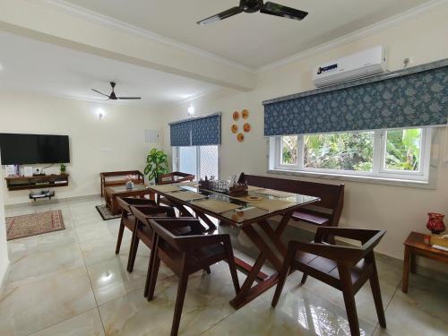 Best 2x3BHK Premium Homestay - Emerald, 7 Elysee Homestay