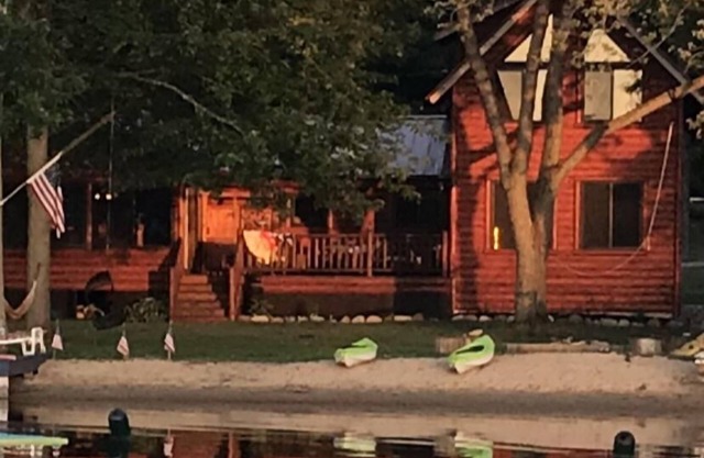 Best Lake in Southwest Michigan! Pontoon Boat included. Private beach frontage.