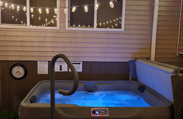 Beth's Place - On the River - W/Hot Tub, Pickleball Court & Putting Green
