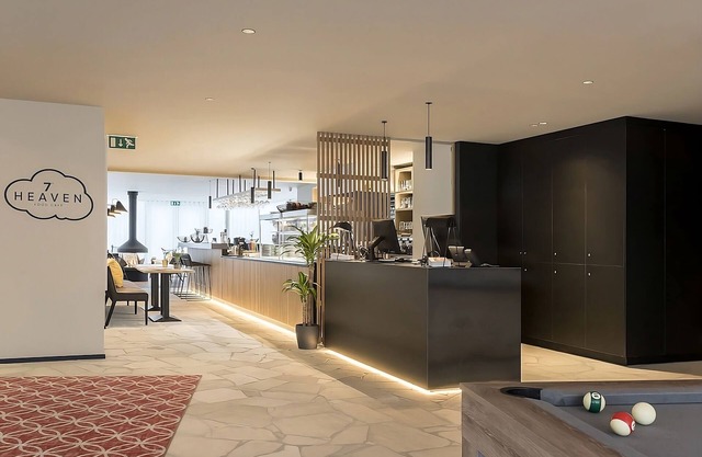 Better Choice for your Vacation! Three Spacious Units with Full Kitchens