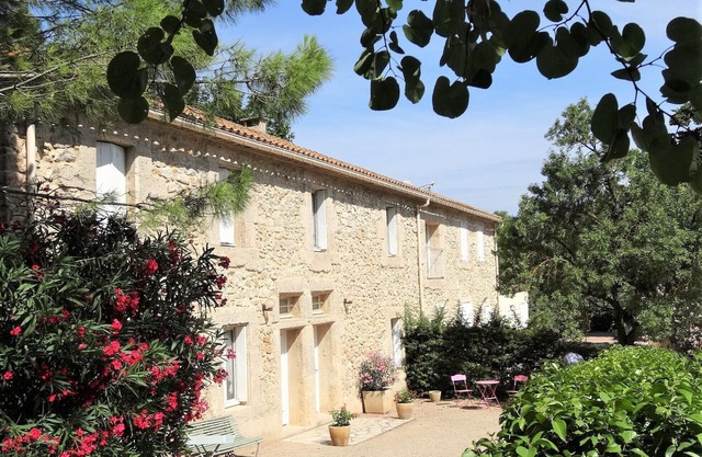 Between sea and Canal du Midi, LA VIGNERAIE, comfortable air-conditioned gîte