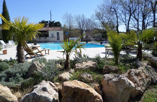Between sea and lakes, charming Masset for 2 persons, swimming pool 15,50m x 6.50m