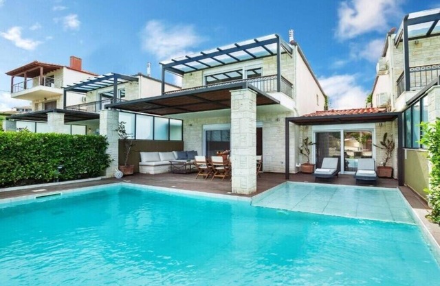 BH060 - C - Villa Chalkidiki