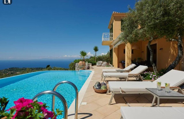 BH538 - R - Villa Lefkada