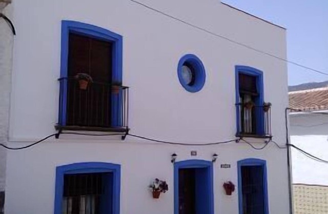 Blue House for 8 people