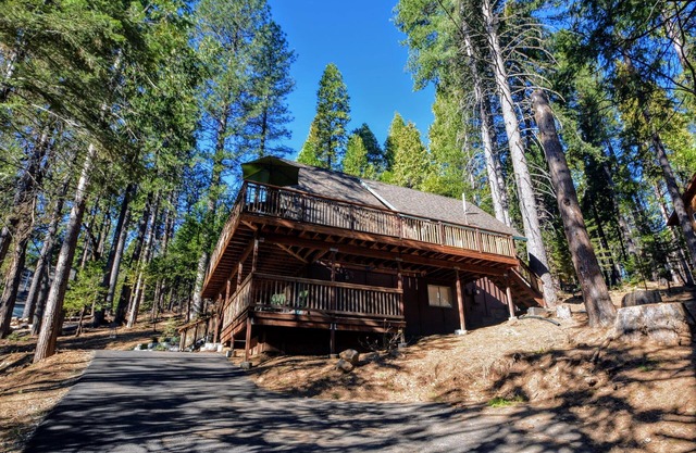 BLUE LAKE SPRINGS SUMMER RECREATION NOW OPEN!