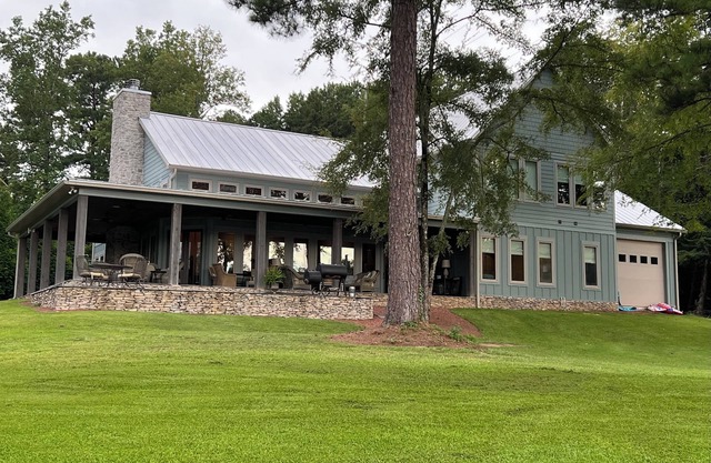 BluLake Escape Lake Tuscaloosa Luxury Lakefront Rental Property