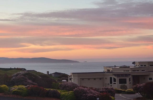 Bodega Bay Sonoma Coast Ocean Views 3 Bedroom Home