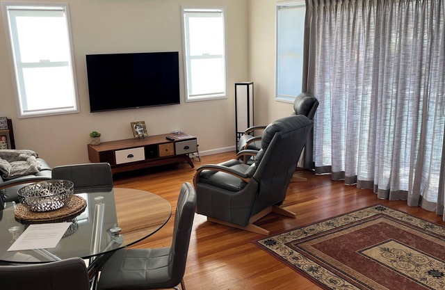 Borrowdale studio apartment on the Coffs coast