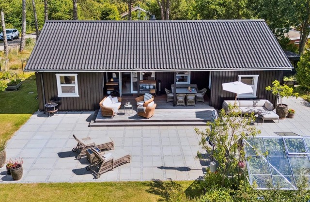 "Botwith" - 125m from the sea by Interhome
