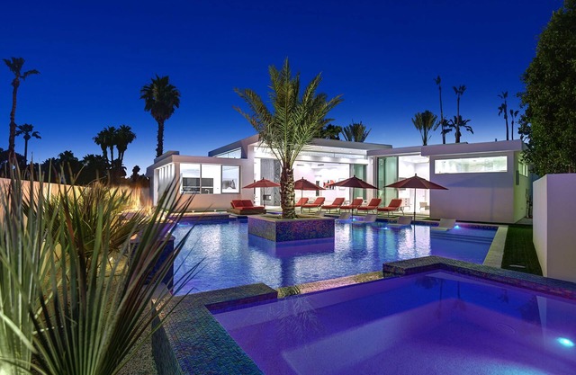 Brand New Luxurious Home 5Bed 5.5Bath, 2,000SqFt Resort Pool. Breathtaking Views