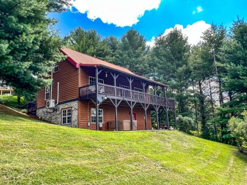 Breezy River Mountain Cabin