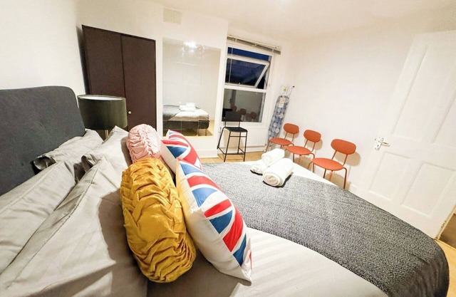 Bright flat in Brixton