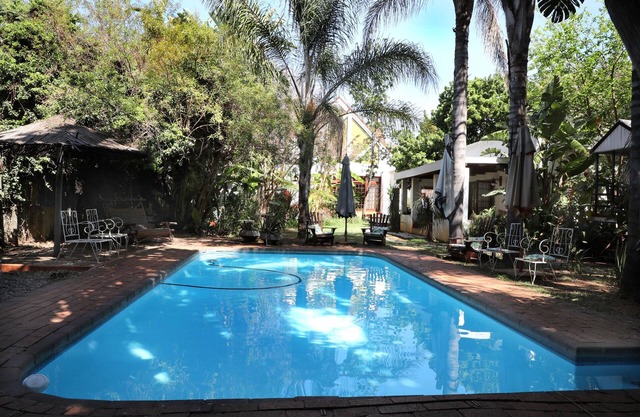 Brooklyn Guesthouses - Stunning Deluxe Room